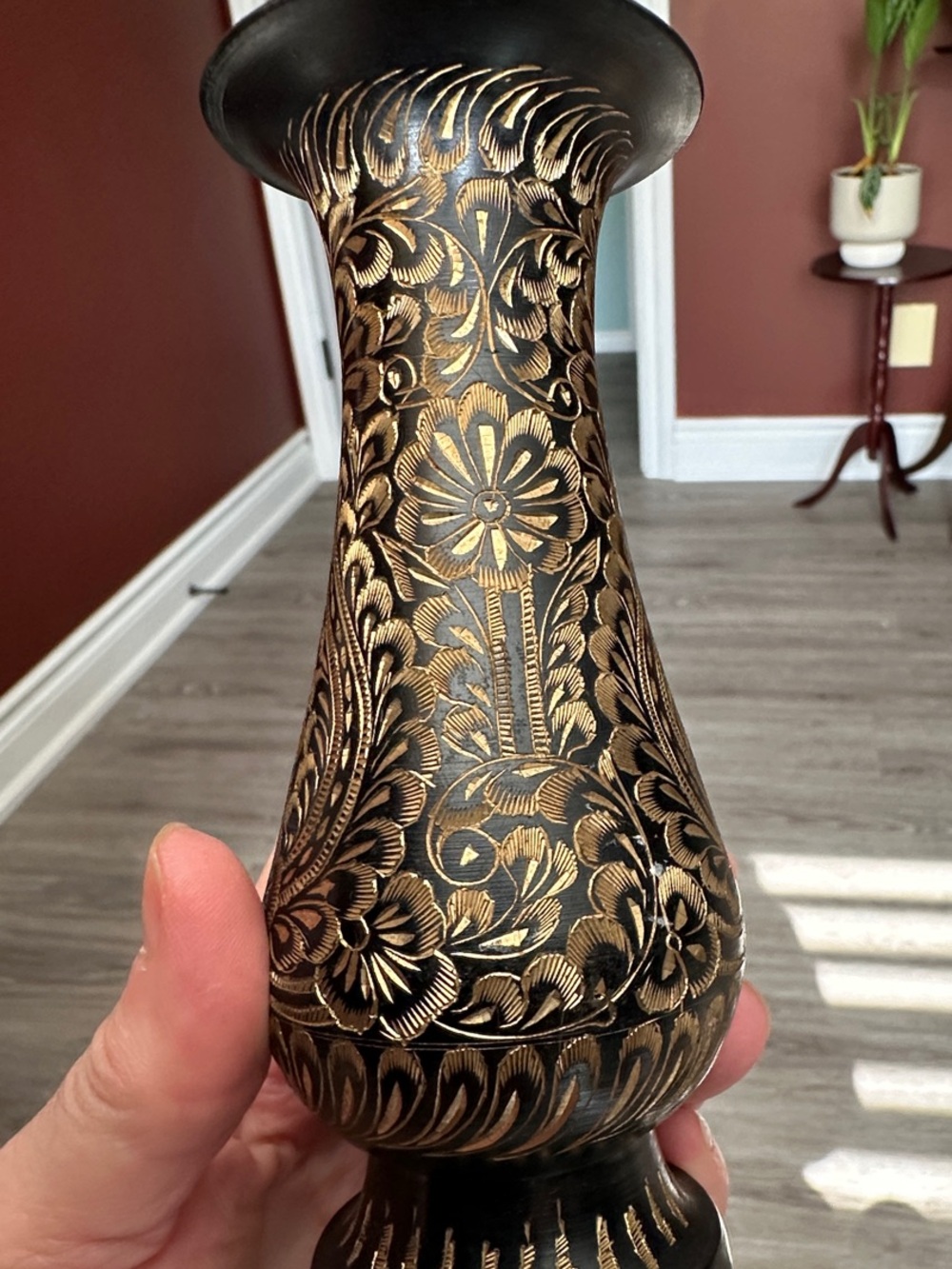 Decorative Black and Gold Etched Brass Vase - Elegant Home Accent